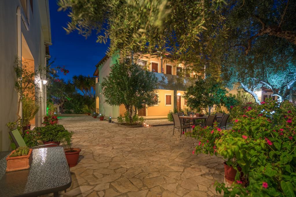 Olga Studios Vasilikí Esterno foto